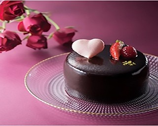 宝塚ホテル特製！大人のバレンタイン限定ケーキ