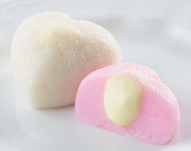 なかには、クリームチーズがたっぷり入る