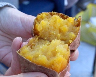 これが次世代のやきいもか！話題の「品川やきいもテラス」で“熟成芋”を食べてみた