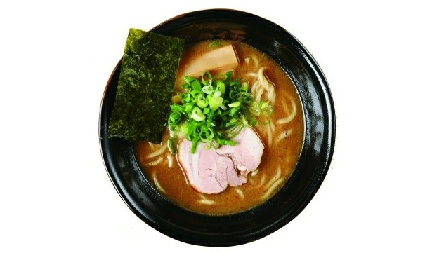 重厚なトンコツと煮干の香りがたまらない！｢らーめん参○伍｣(780円/めんや 参◯伍)