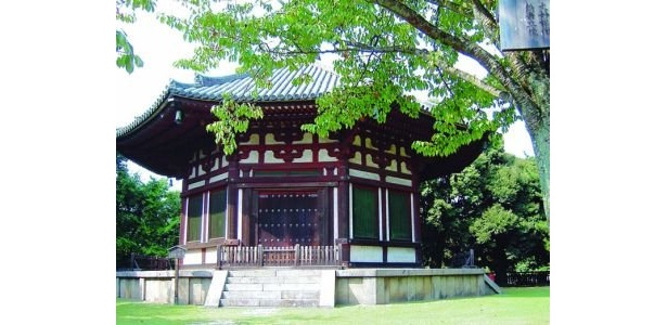 国宝の北円堂も同時公開