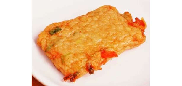 ショウガやニンジンなどが入ったヘルシーな野菜天