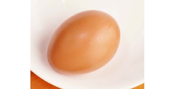 定番・たまごはダシに一昼夜漬け込んだ自慢の一品
