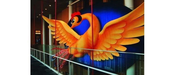 超巨大！11mもの“火の鳥”巨大オブジェも登場！