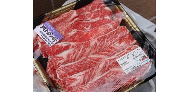 島根県産・まつなが牛の肩ロース肉は、なんと400gで1000円！（取材時価格）