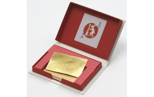 純度99.99％！24金を使った金箔美容マスク登場