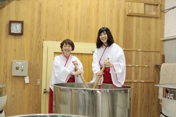 「蓬莱 聖地の酒」を開発した女性社員