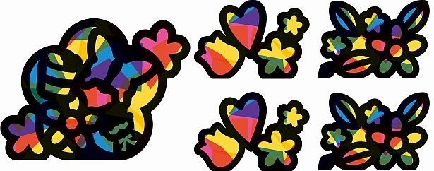 【写真を見る】「『はっ！ケン隊シリーズ ぺたぺたステンドグラス風ペーパー』つきスマイルセット」も登場