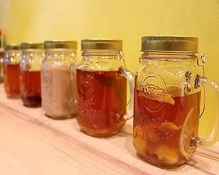 リプトンが冬の紅茶の新スタイルを提案！おしゃれなランタンジャー付き“Good in Tea”