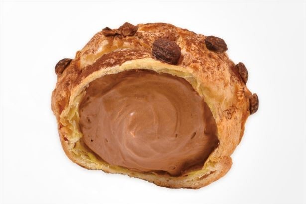 【写真を見る】スイス産高級チョコレートを使用した贅沢な味わいが特徴
