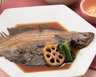 栄養価抜群、高タンパク、低脂肪、美容にもバッチリ！「煮魚の王様」の煮つけ定食